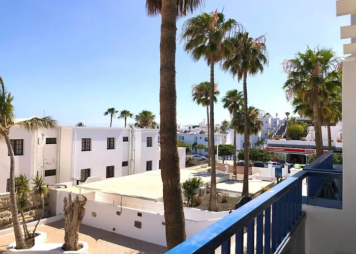 Casa Nia - modern one bedroom apartment in central Puerto del Carmen